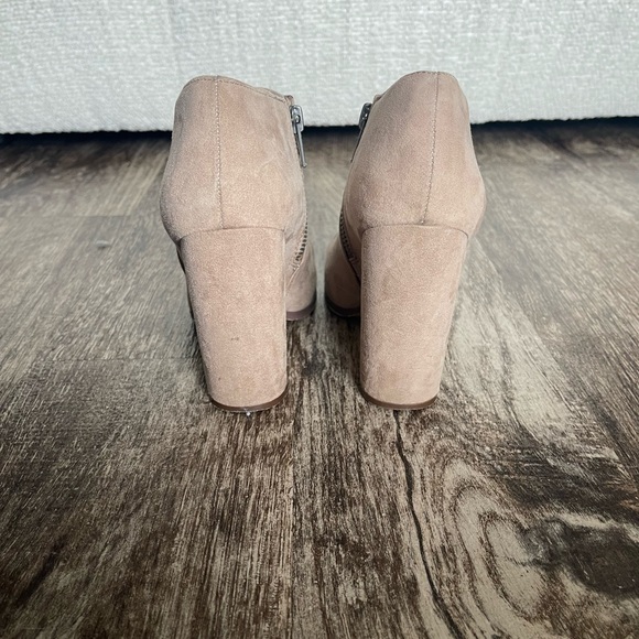 Mix No. 6 Fariniel Ankle Boots, Size 6 - Picture 2 of 5